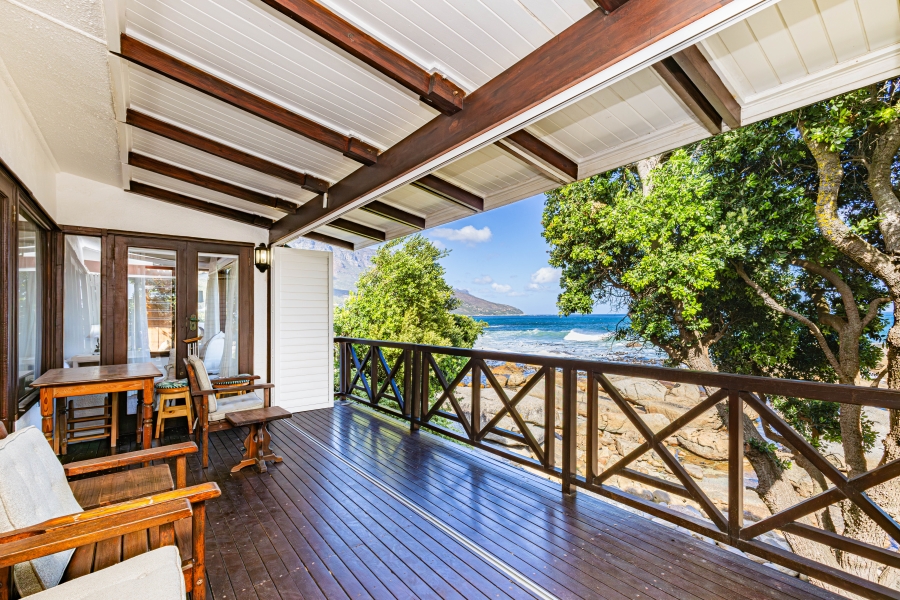3 Bedroom Property for Sale in Camps Bay Western Cape